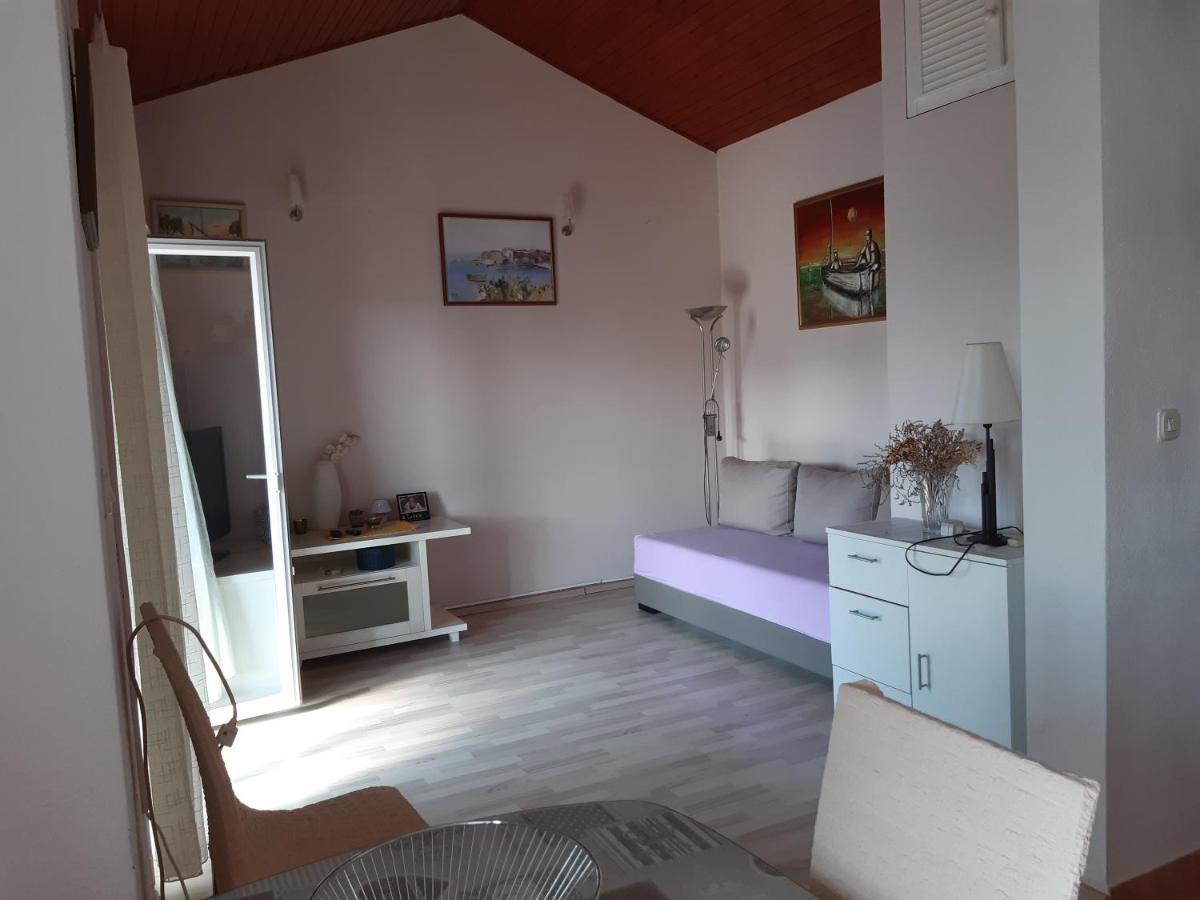 Mirjana Apartman Vodice Eksteriør billede