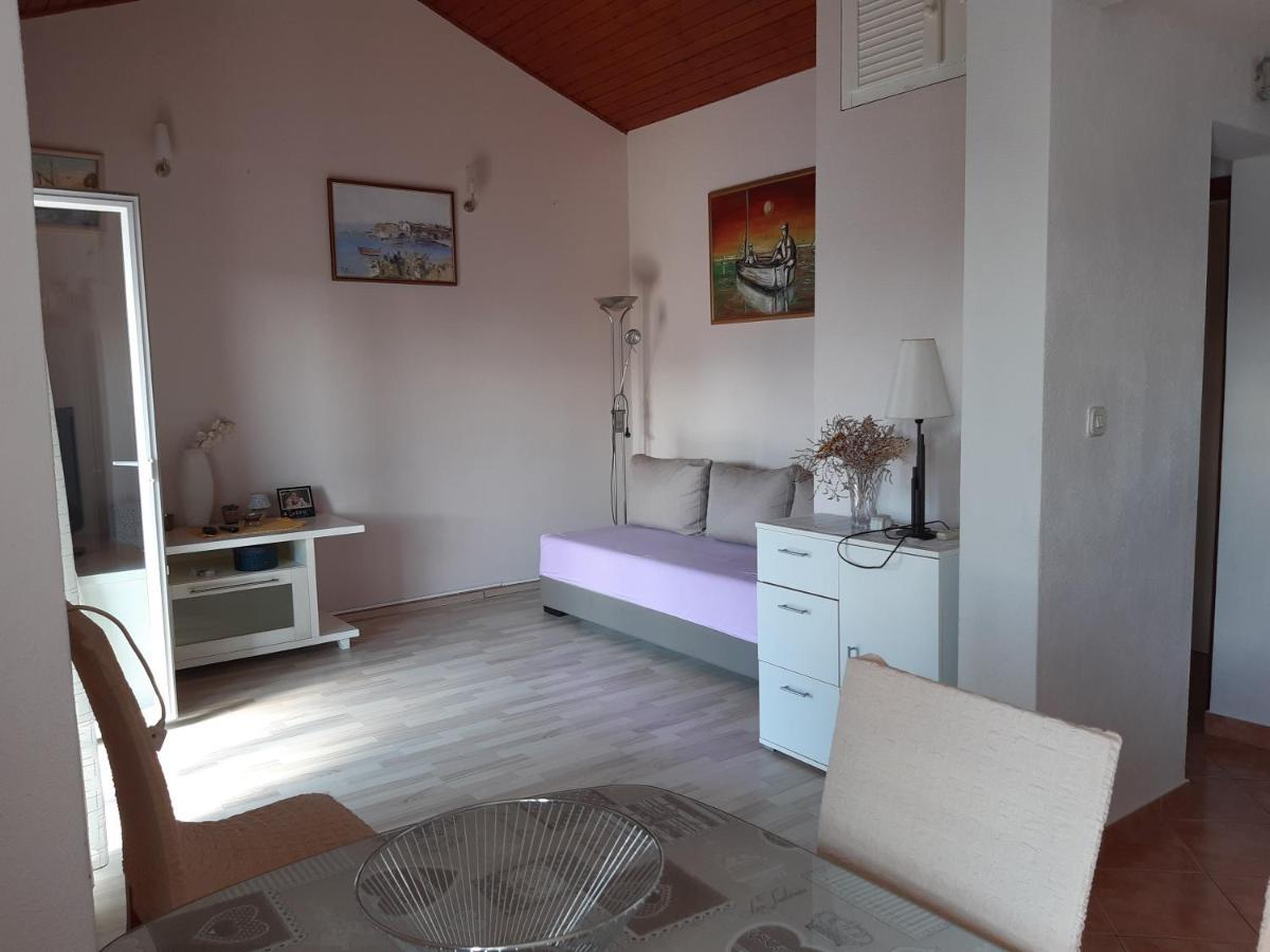Mirjana Apartman Vodice Eksteriør billede