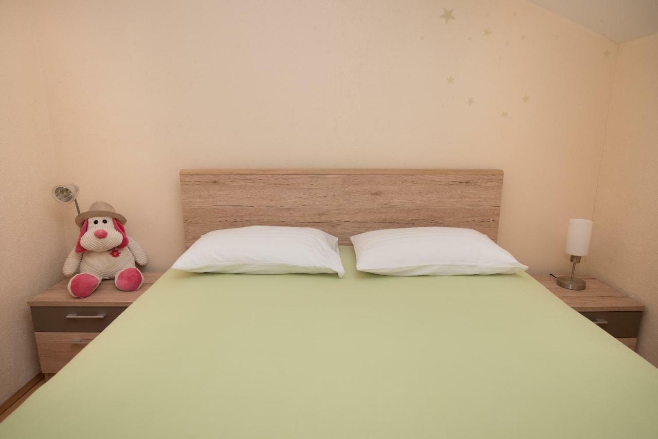 Mirjana Apartman Vodice Eksteriør billede
