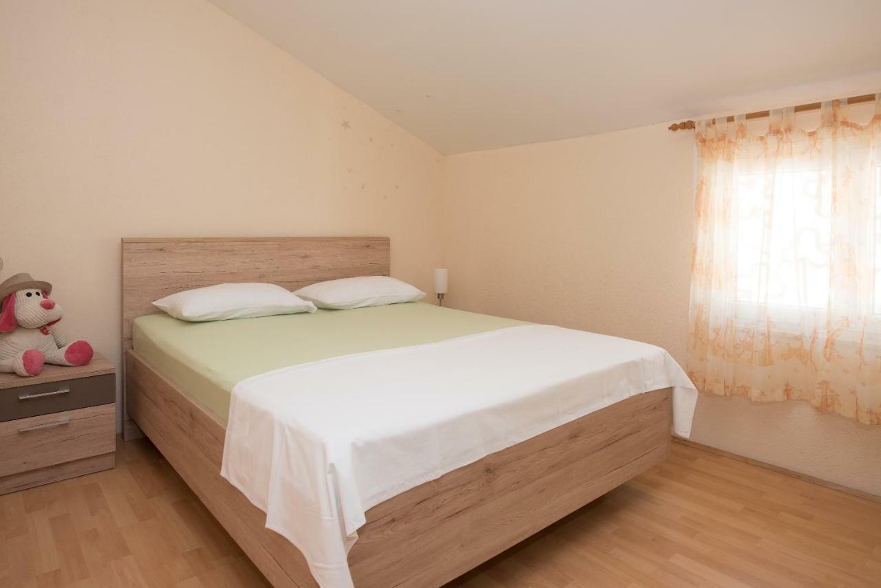 Mirjana Apartman Vodice Eksteriør billede